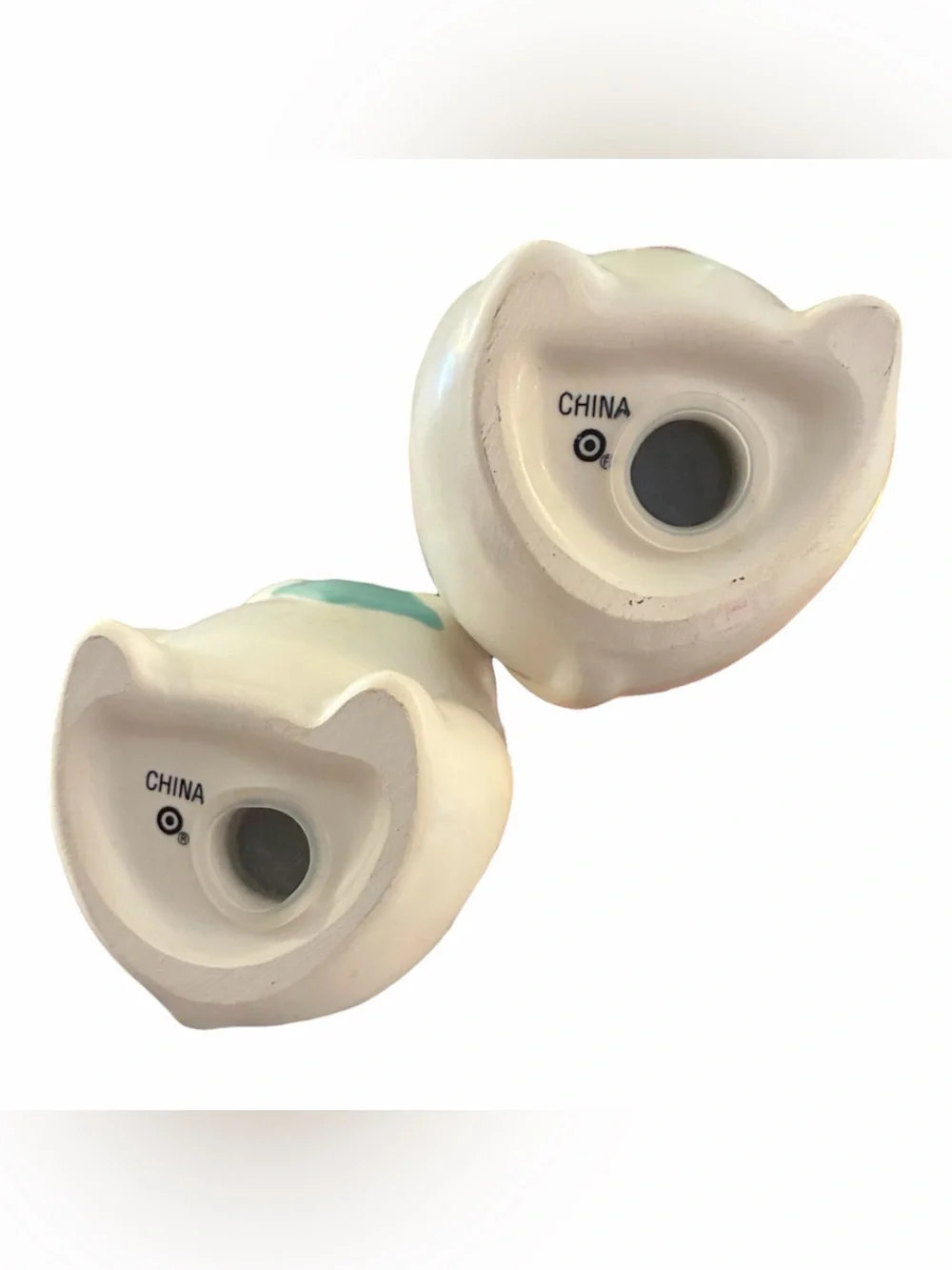 Target White Ceramic Dog & Cat Salt and Pepper Shakers with Pink and Teal Hearts